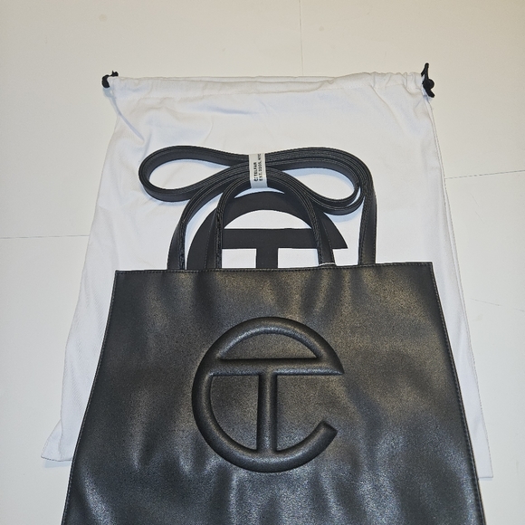 Medium Telfar Shopping Bag - Black - Picture 2 of 16